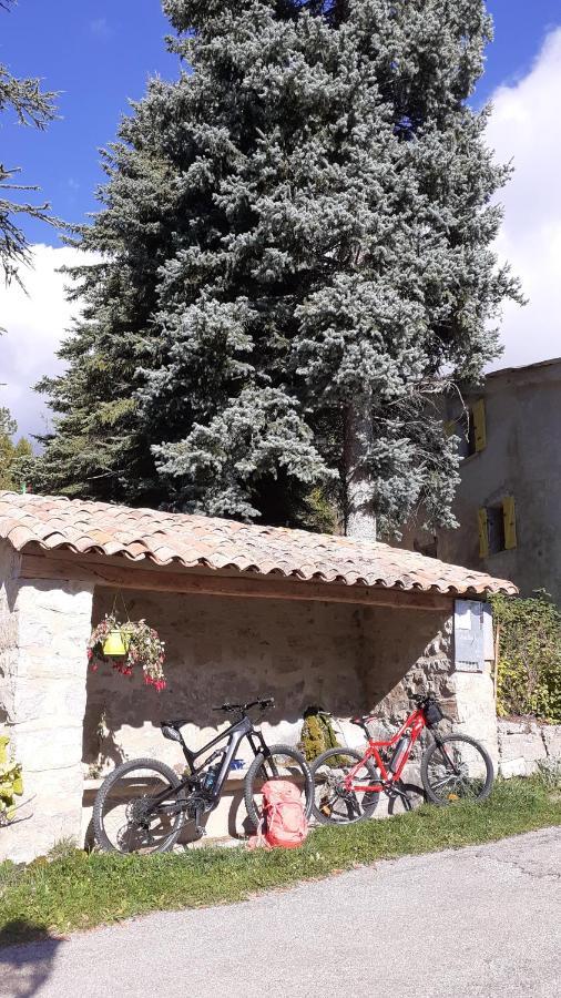Rose Des Alpes Bed & Breakfast Serres  Exterior photo